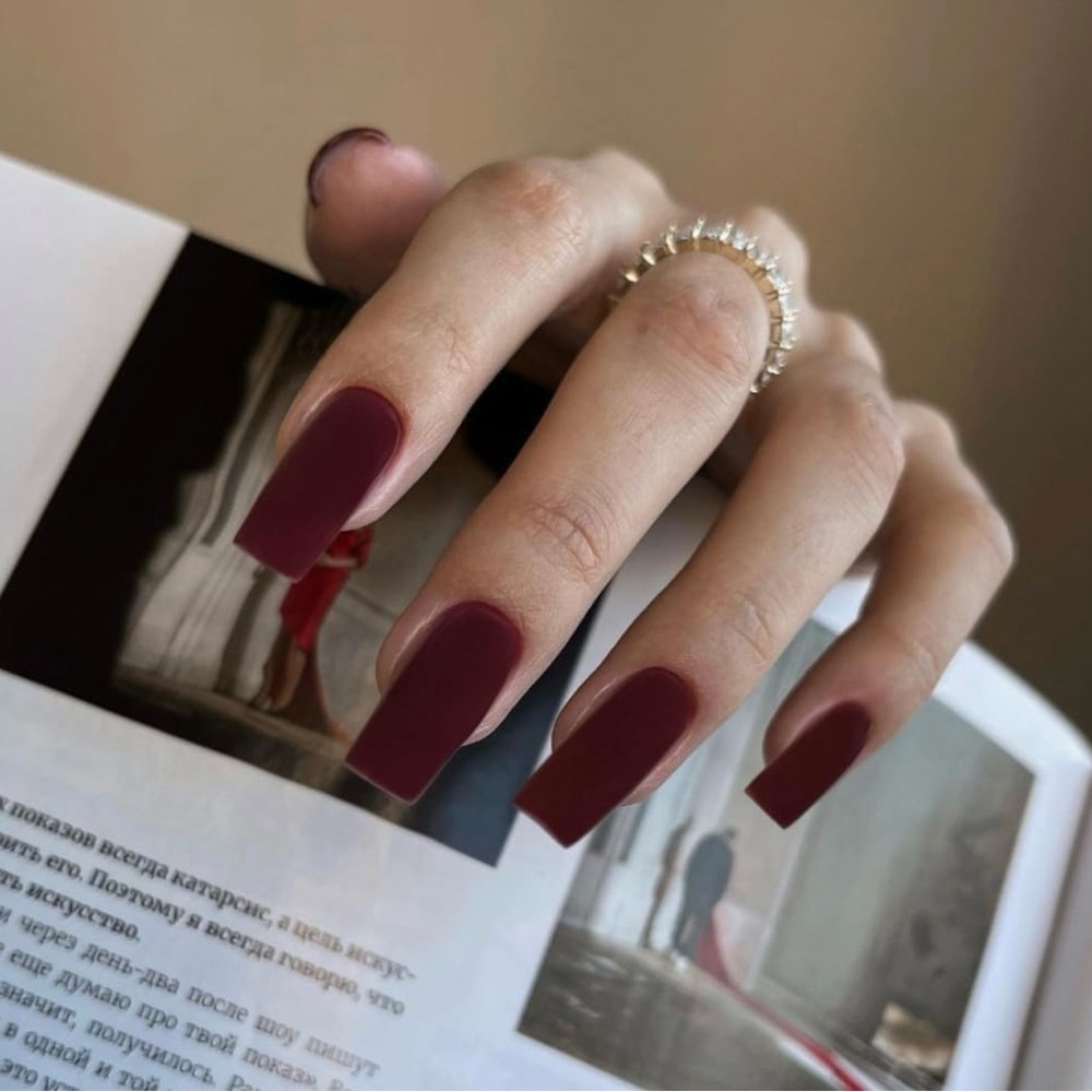 Matte Burgundy Square Press-on Nails